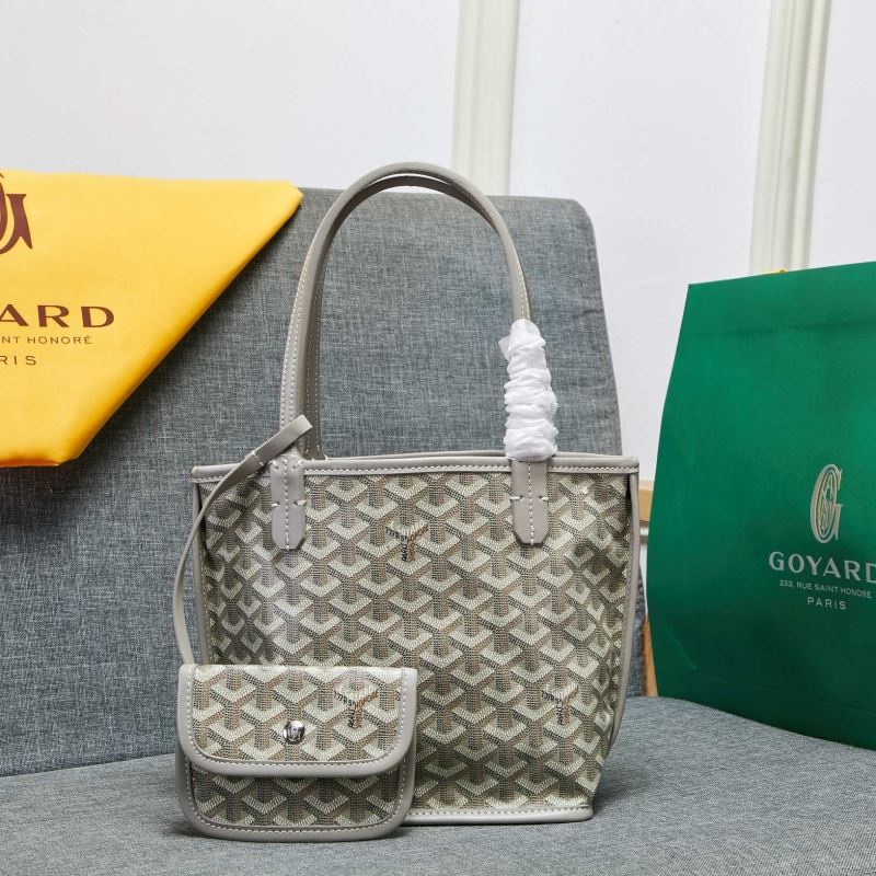 Go*ard shopping bags